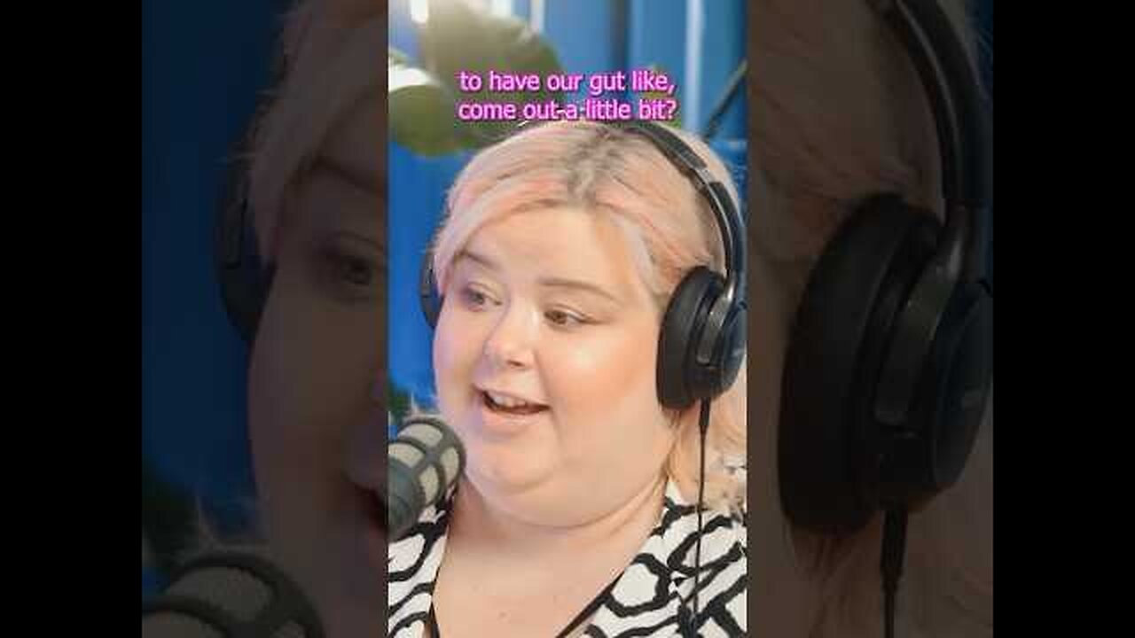 Smoking Hot Feminist Demands You Find Fatness Sexy!