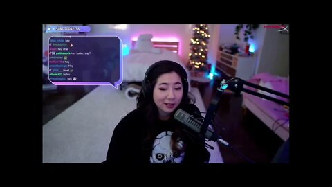 Does Leslie Get Along with Her Friends