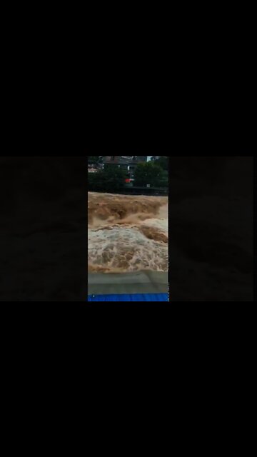 Flood in Zigong, Sichuan, China 四川自貢洪水