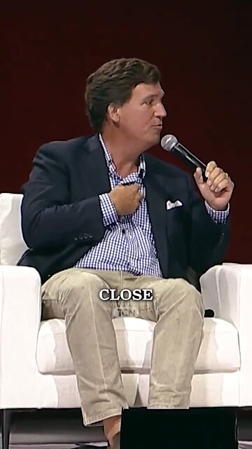 TUCKER CARLSON - Russell Brand ends his live tour stop with a prayer.