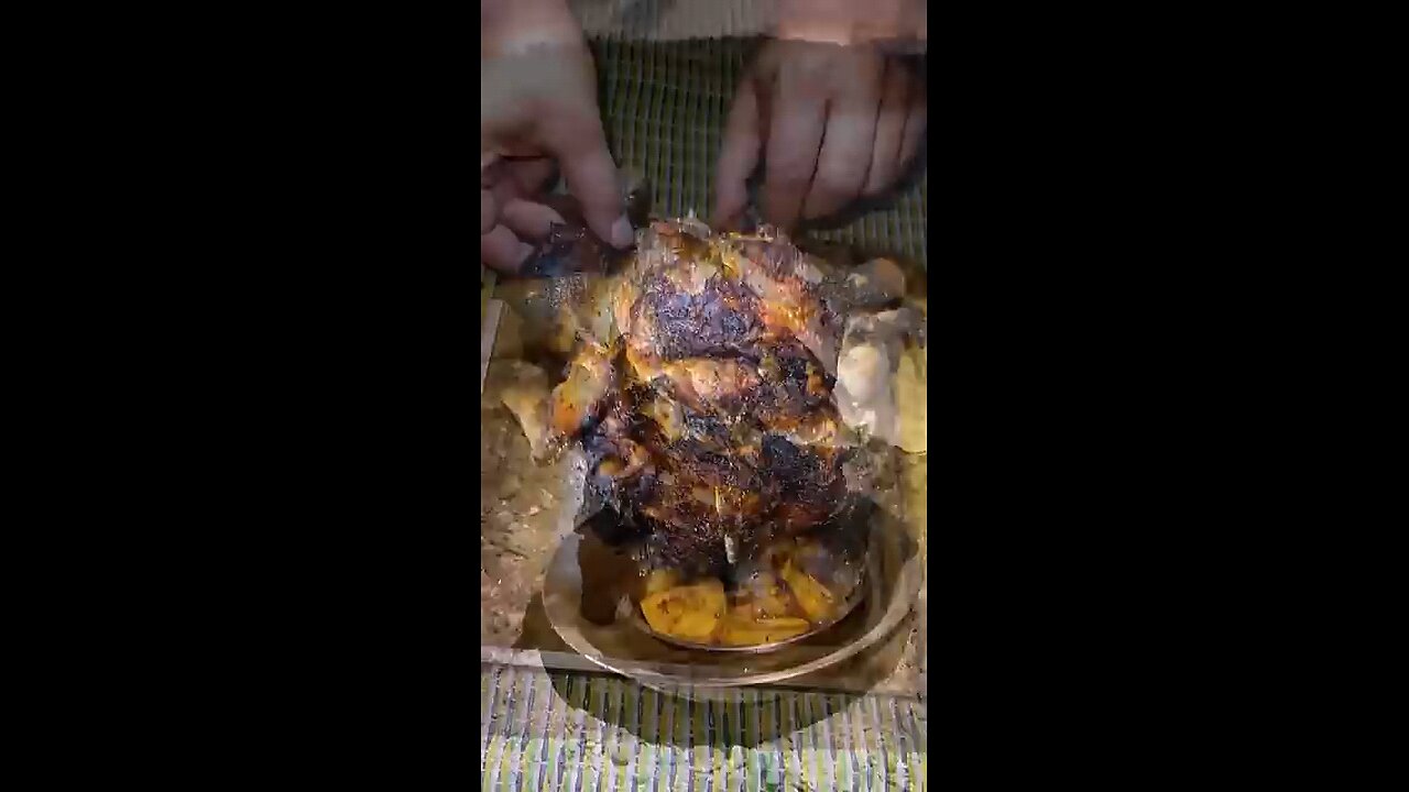 How to cook a chicken in a tin