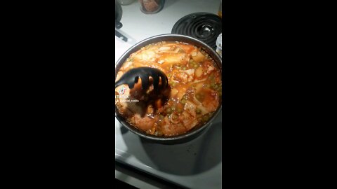 Made fish & chicken vegetable soup