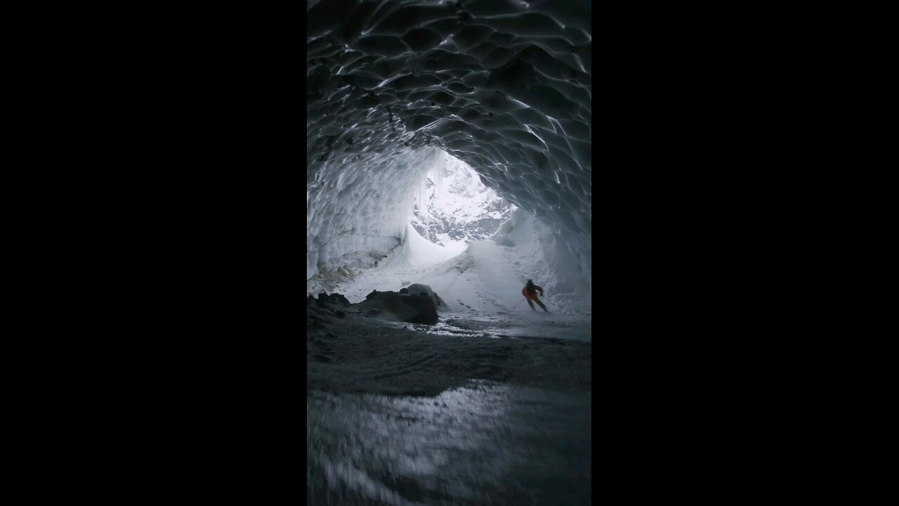 Red Bull Extreme Skiing through ice cave