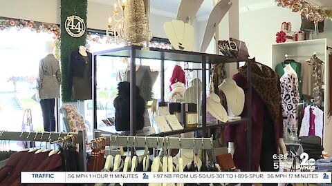 Businesses extending deals, hours to lessen crowds ahead of Small Business Saturday