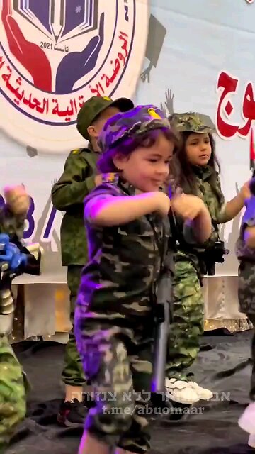 Palestinian kids education - It's not ll bad. There's Danci g and Choreography. Nice!