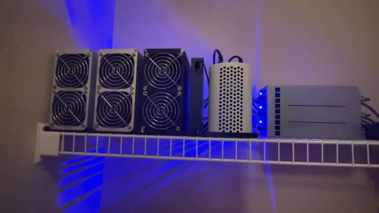 3D Printed Extendible Mini ASIC Miner Stands