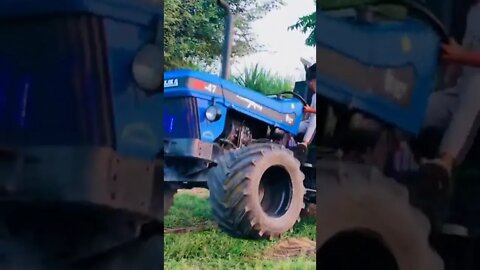 sonalika vs sonalika tochan🚜🚜 #shorts #shortsviral #viral #stunt #tractor #nishudeswal #tractorshort