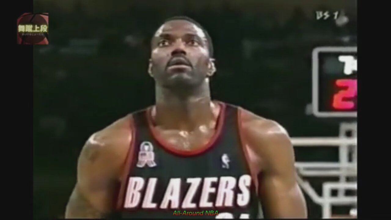 Dale Davis 17 Points @ Knicks, 2001-02.