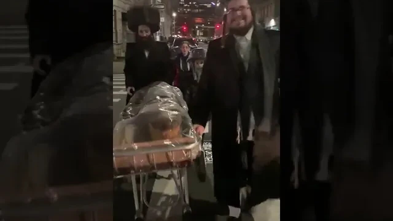 World's largest Challah bread on a stretcher?