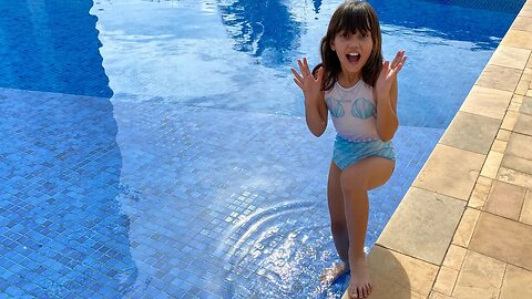 UM DIA NA PISCINA TOP ! 3 irmãs demais