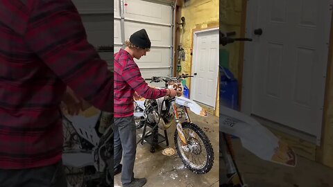 How to remove mud stains from dirt bike #dirtbike