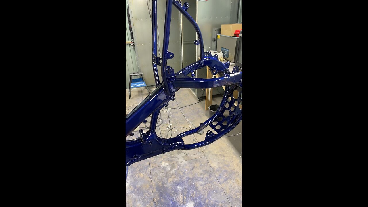 Finished and last powder coating layer