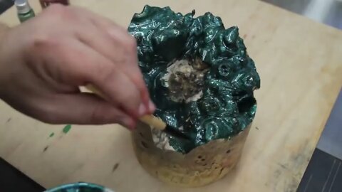 Woodturning - Burl to Vase-4