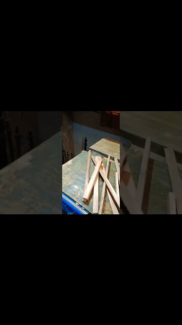 glue up! 😁😉 #shorts #woodwork #glue #scrapwood #board #wood #woodworking #assemble