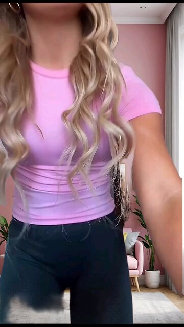 Quick dance before going to the gym hahaha