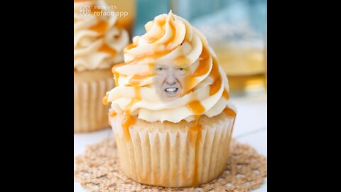The Ultimate Donald Trump Cupcake Meme! 🧁