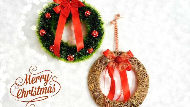 DIY easy Christmas wreaths