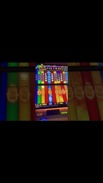 SPIN IT GRAND JACKPOT! DOUBLE MINOR PROGRESSIVE WIN