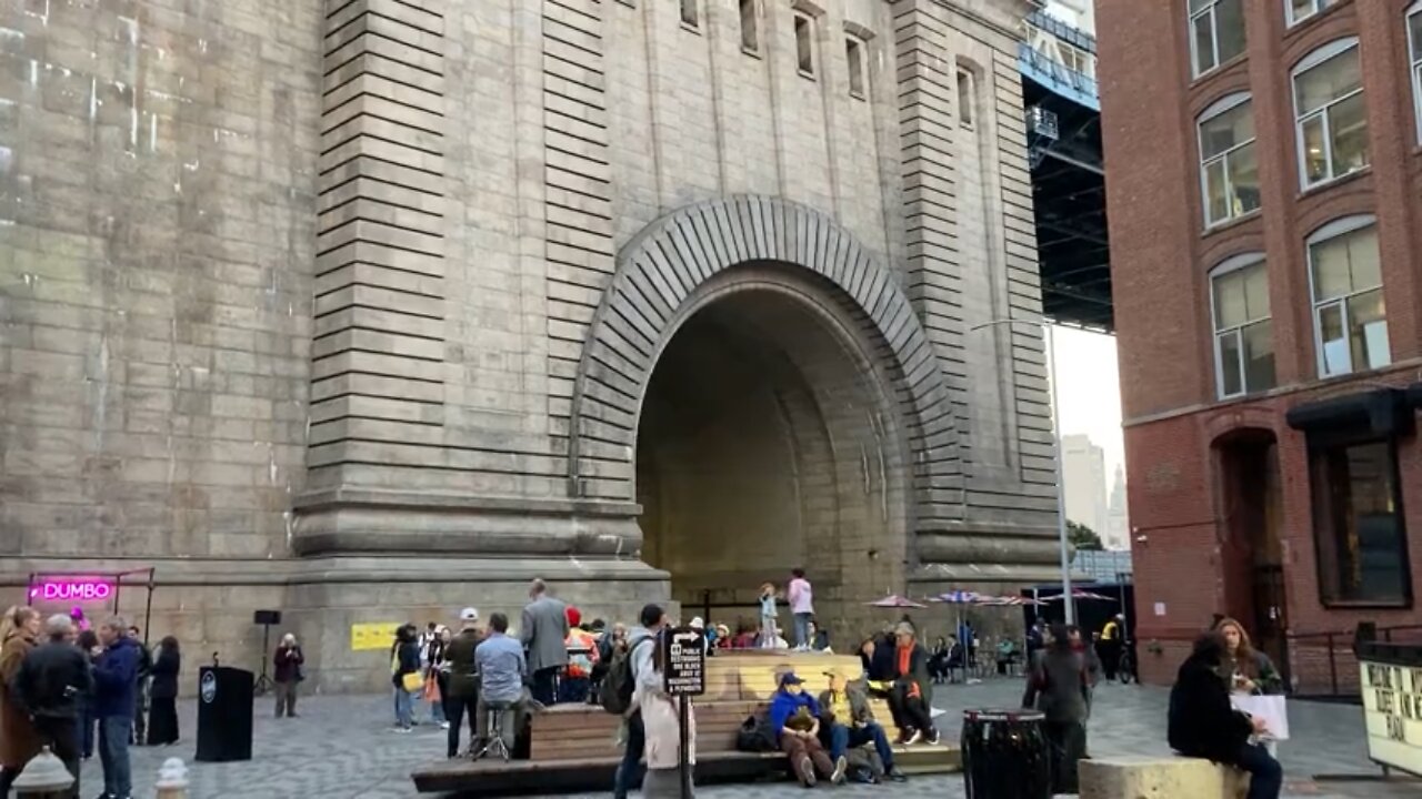 DUMBO Arch (Manhattan Bridge, Brooklyn)