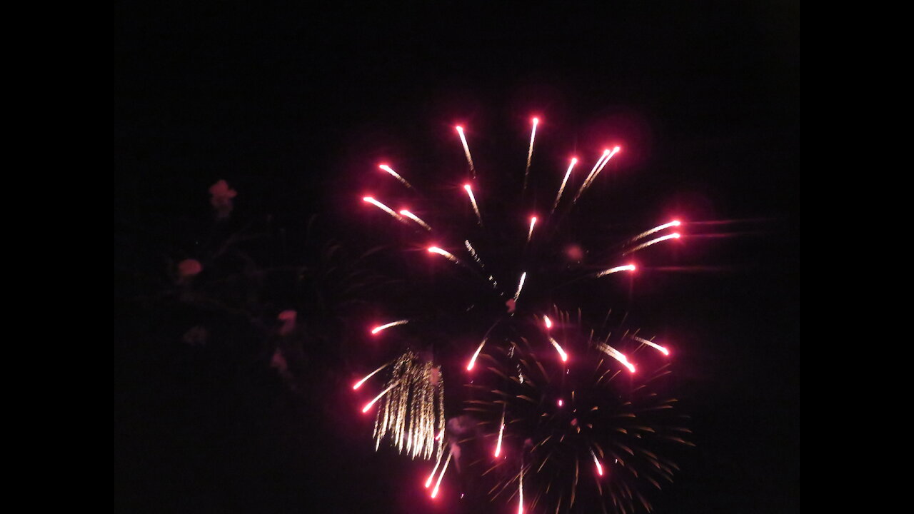 Fremont Nebraska Annual Fireworks Display - Fremont Airport