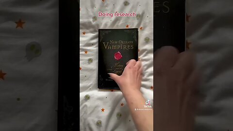 How I write my books ~ YA horror author #booktube #authortube #writing #horror #hamilton hamilton