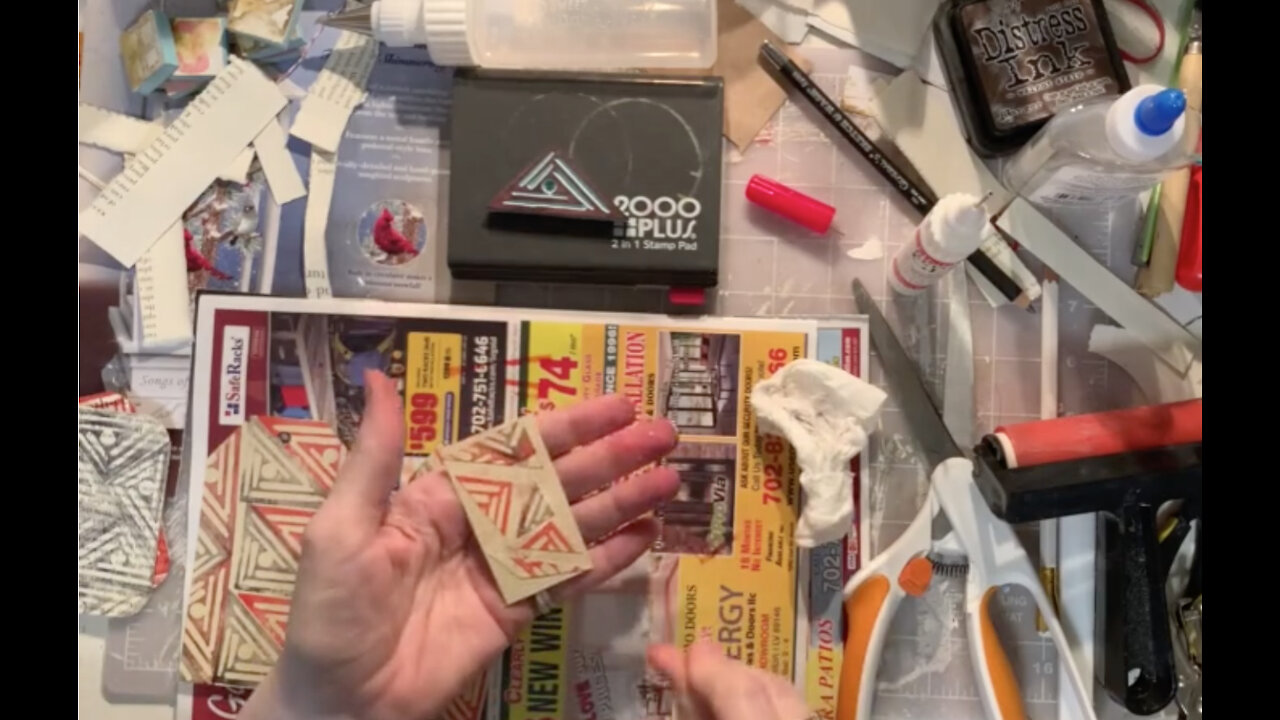 Episode 12 - Junk Journal with Daffodils Galleria