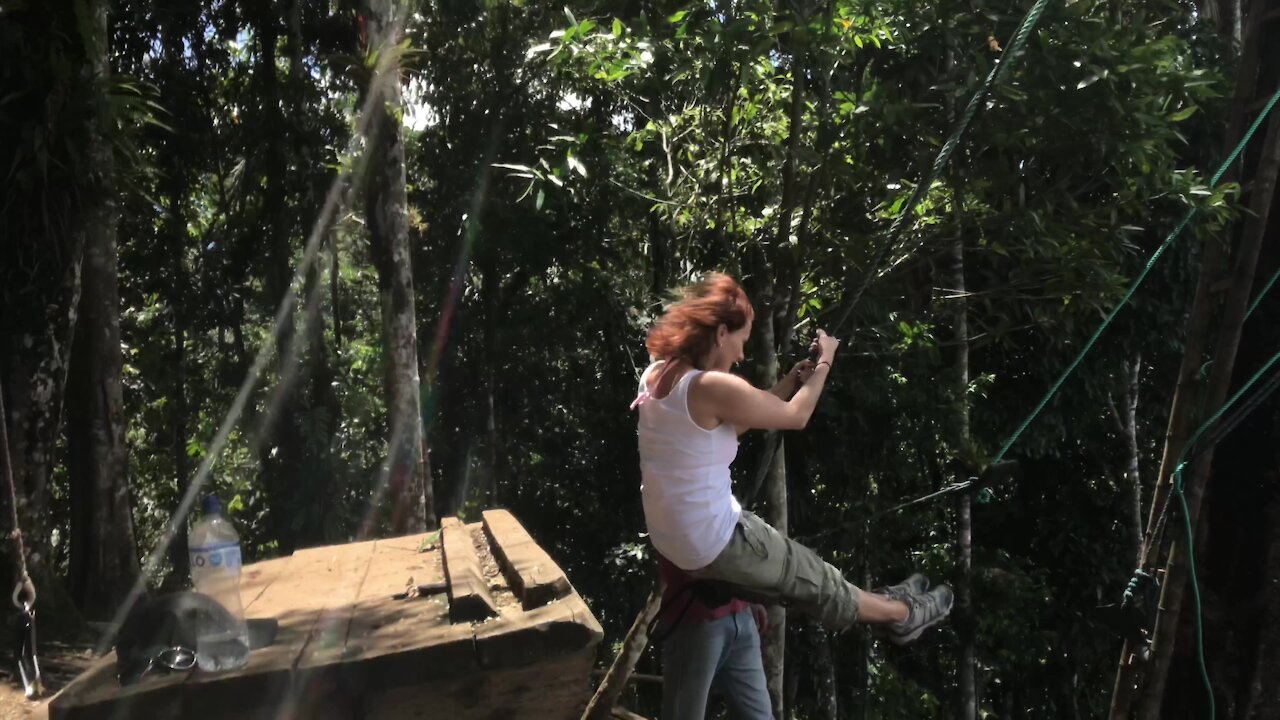 The World's Most Dangerous Swings - Ecuador