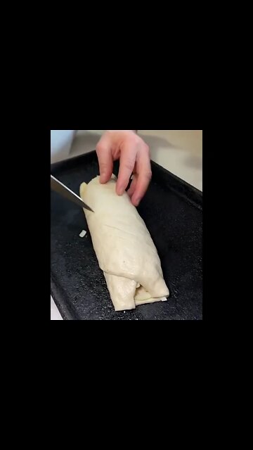 Paan Baked With Meat 🍖#UpFoodReview #ytshorts #shorts #Food #Streetfood