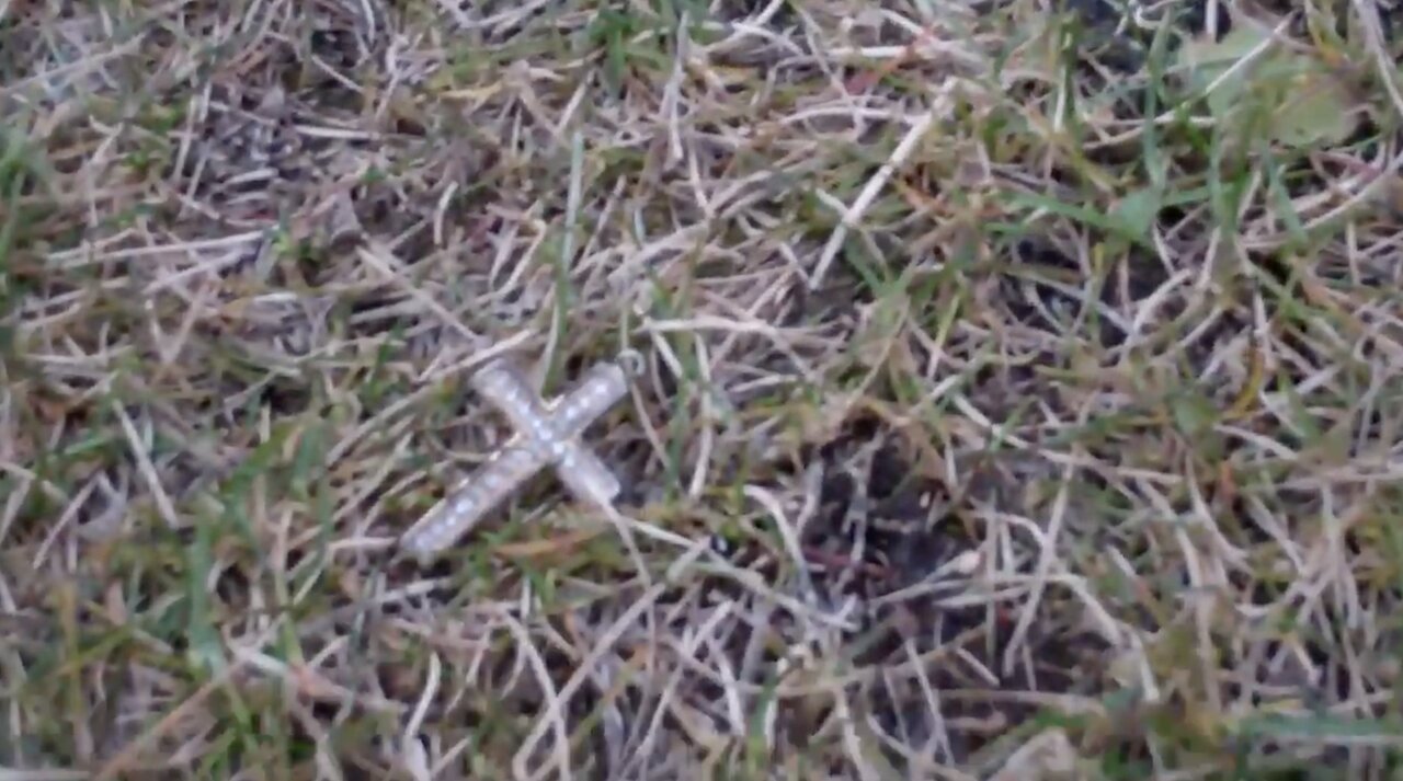 Season 2 , 119th hunt of 2012, soccer fields