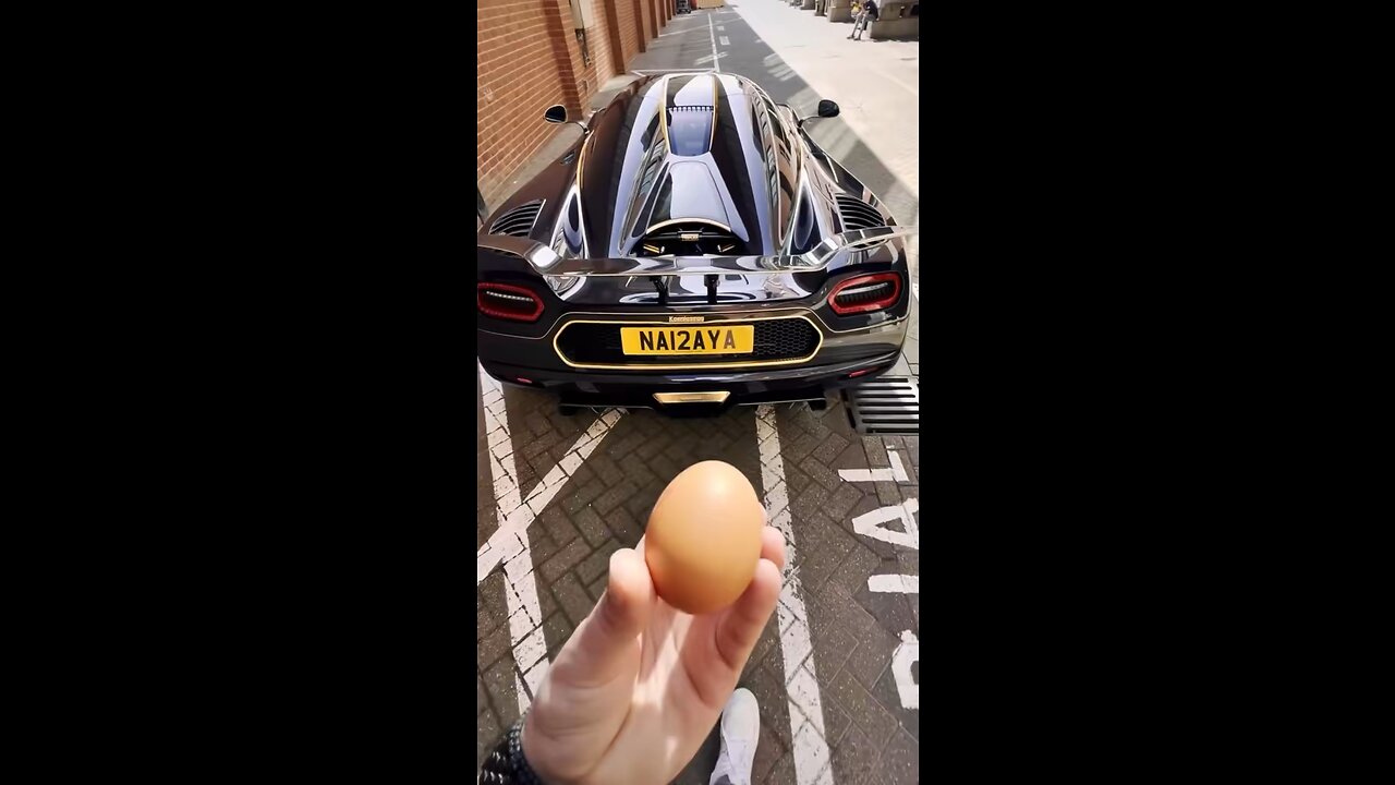 SuperCar Eating Egg😳