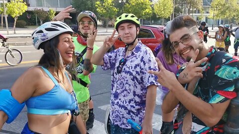 Patinando ⛸💨🌟 Ruta Playera 2022🌟 📍 Bajada Esc. Militar y Todo el Grupo 🌎 Santiago Chile 📅 08.01.2022