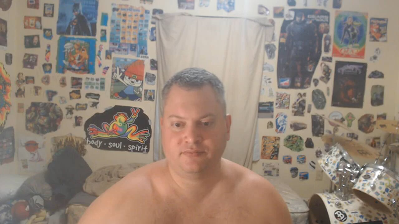 manchild #40 laughing about a body builder dying