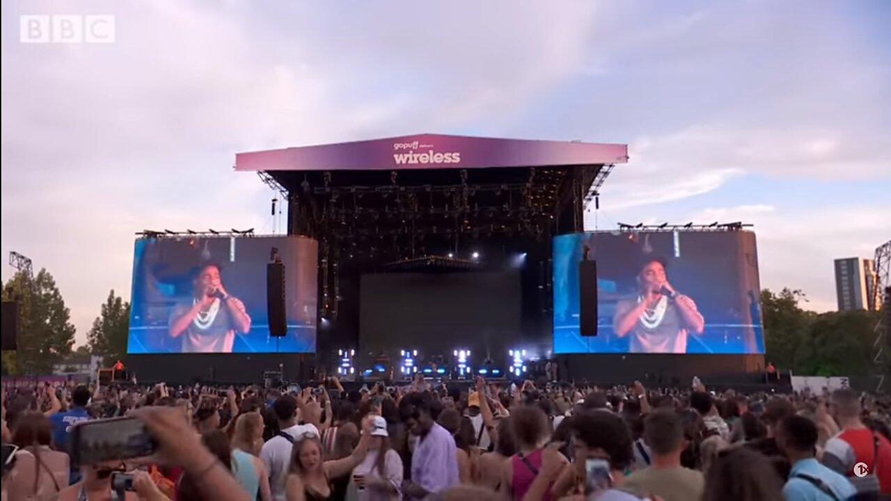 Roddy Ricch - The Box (Wireless Festival 2022)