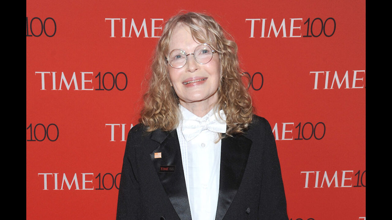 Mia Farrow slams 'vicious' family rumours