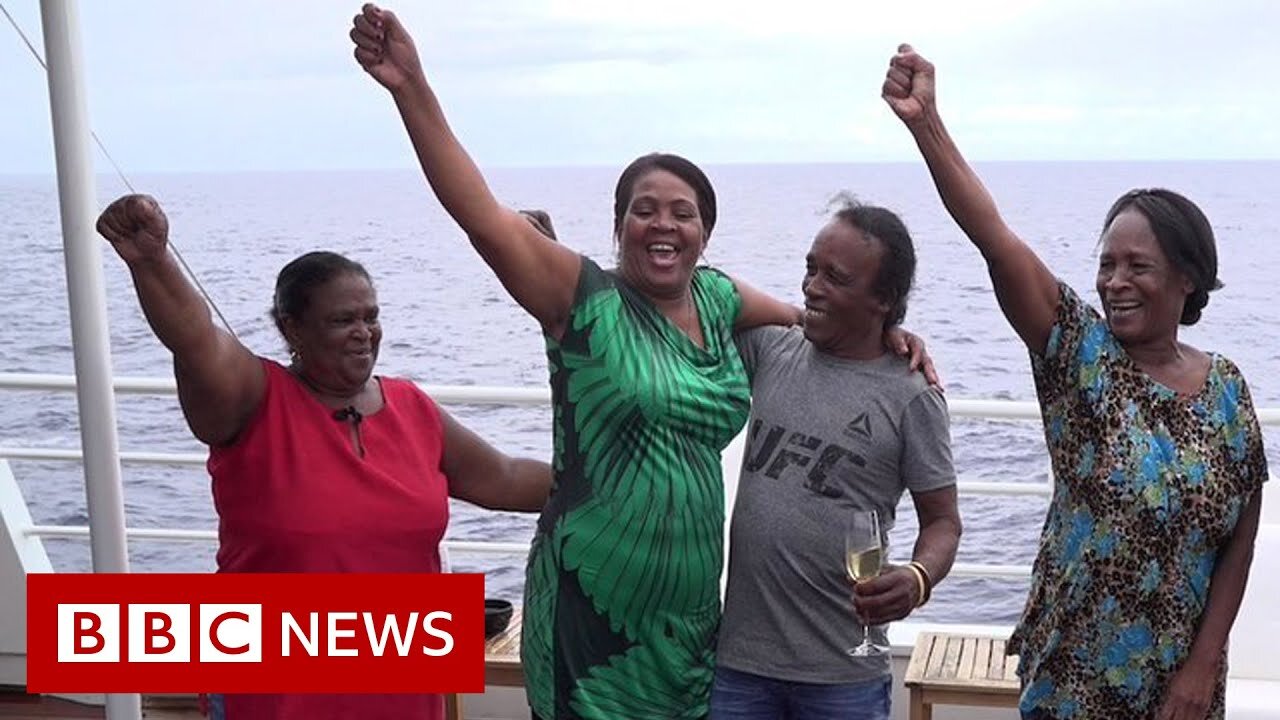 Chagos islanders make historic trip home without British escort - BBC News