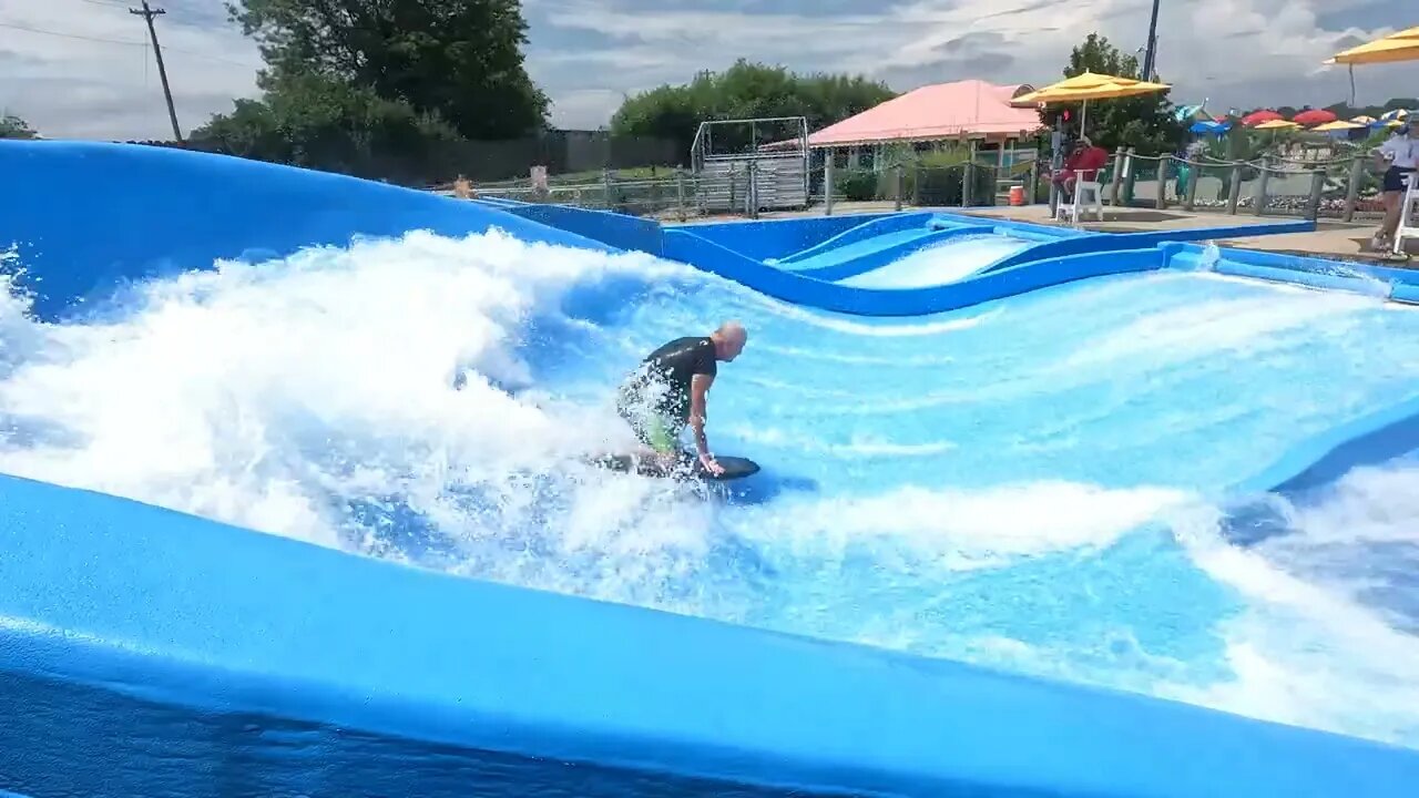 flowrider - Jack "the ripper" - 14 at Soak City, Kings Island