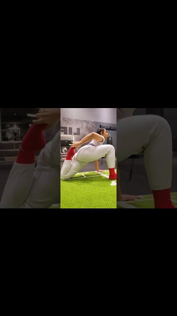 HOW TO RELIEVE TIGHT QUADRICEPS FOR FRONT SPLITS #SHORTS