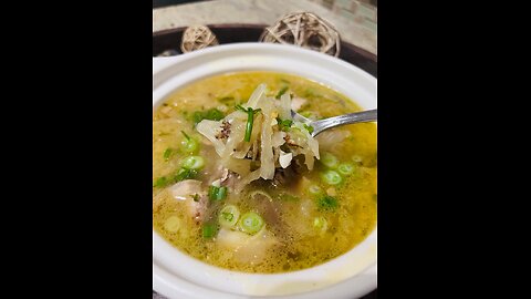 Sauerkraut and Pork Belly Soup 酸汤五花肉