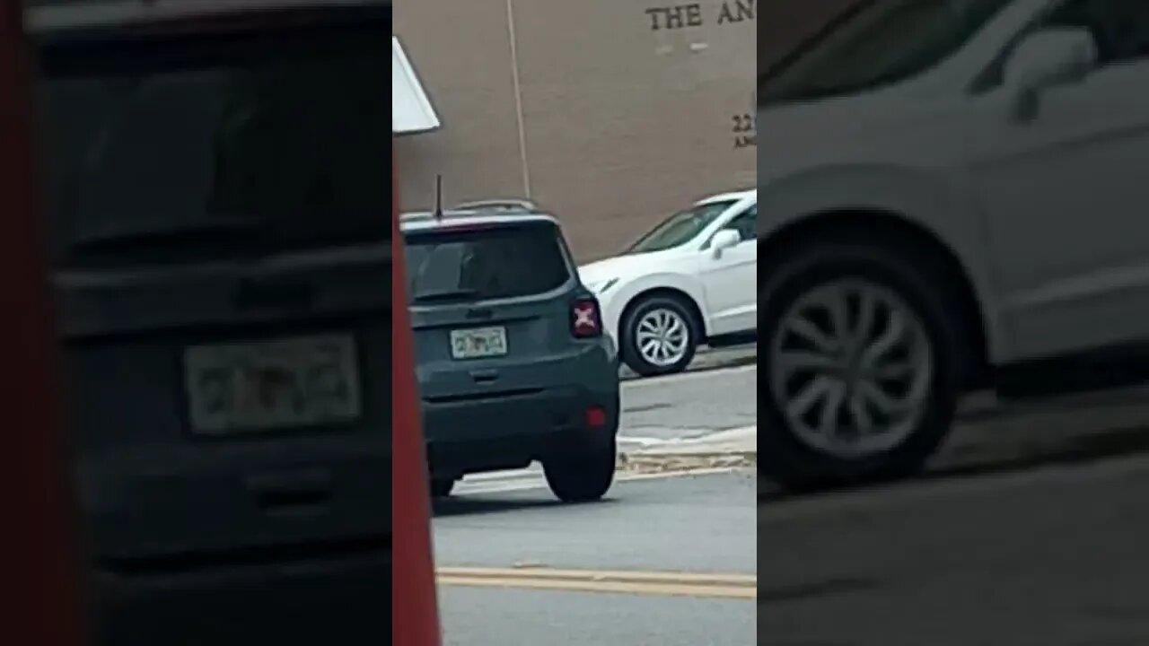 I always miss this #gangstalking Jeep Renegade with 1 small bottom headlight.