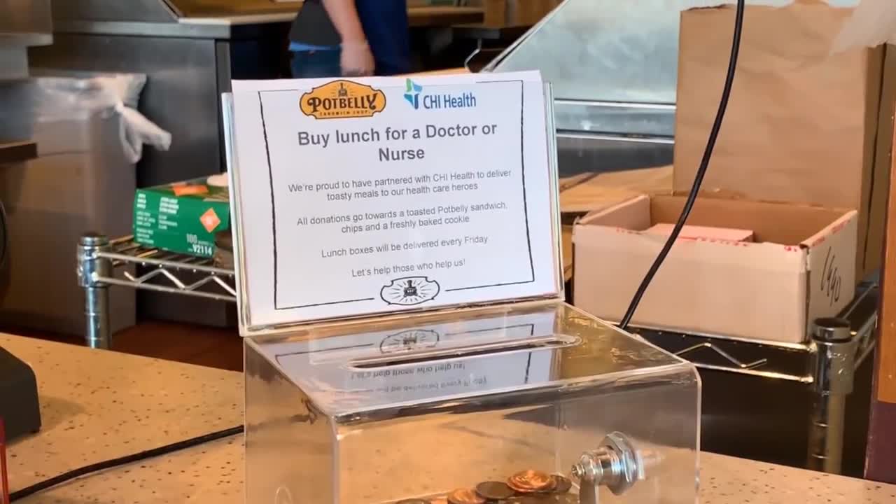 Potbelly allows customers to buy lunch for healthcare workers