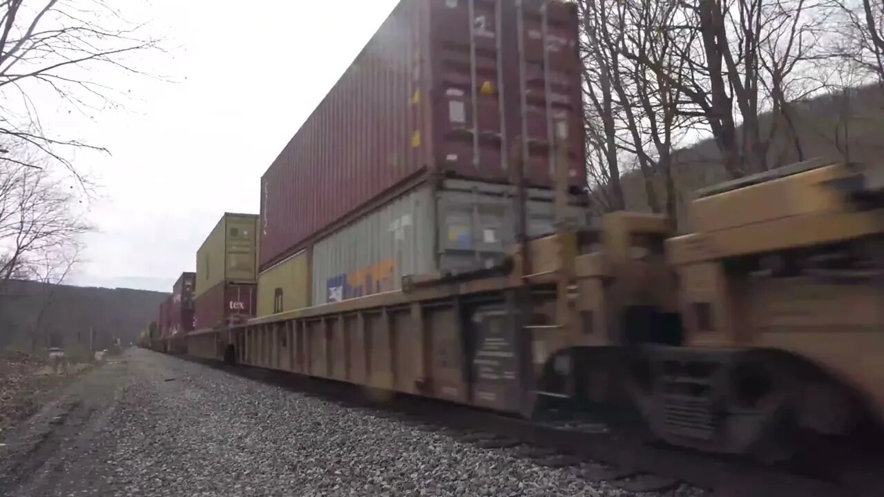Eastbound intermodal flies passed in Markleton, Pa.
