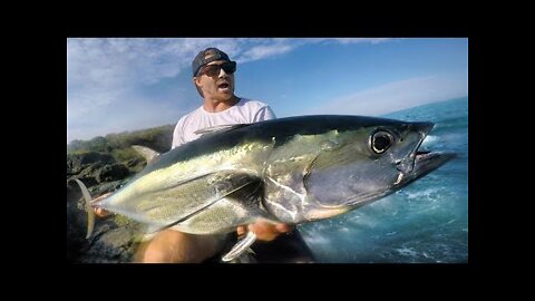 Sand Island Tuna Fishing with Beast 4X4 Truck a field Day Trip