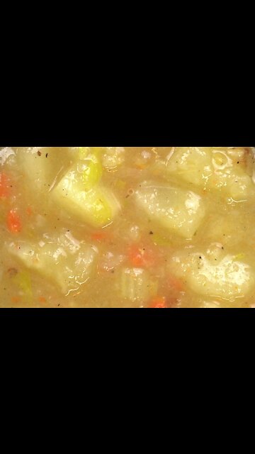 How To Make Easy Chunky Potato Soup #shorts