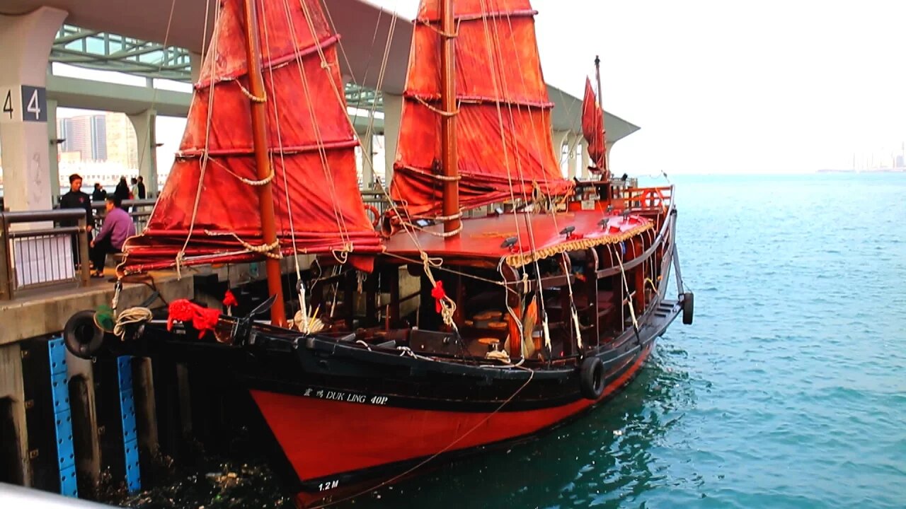 Chinese Red Sail Junk Boats