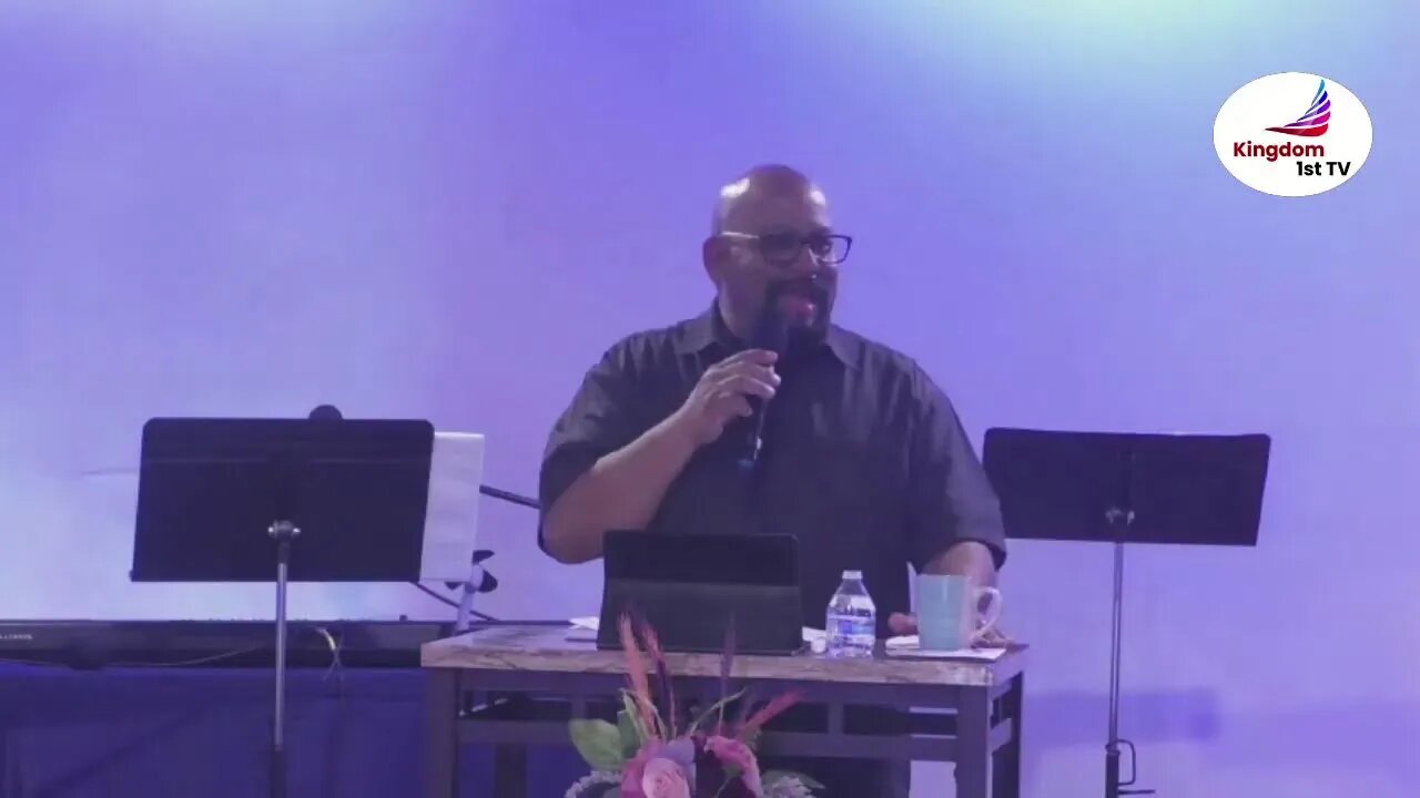 A Love Like This (Kingdom Family Church with Pastor Alex Hernandez)