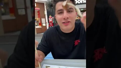 TESTAM MANCAREA DE LA RESTAURANTUL CU CEL MAI MIC RATING #oguritamica #mancare