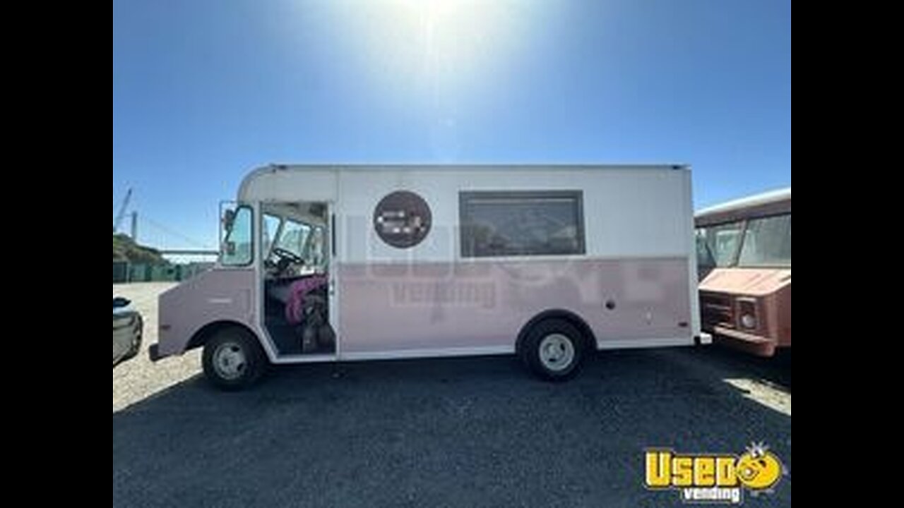 Well Maintained - GMC FC Mobile Boutique Truck | Mobile Business Unit for Sale in California