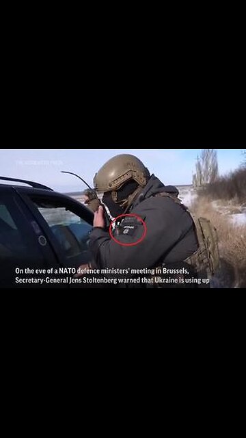 Ukrainian Commander Wearing ISIS Patch