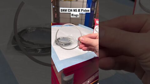 BMW E34 M5 JE Piston Rings #cars #bmw #bmwm5 #bmwe34 #diy #restoration #automotive #engine #mechanic