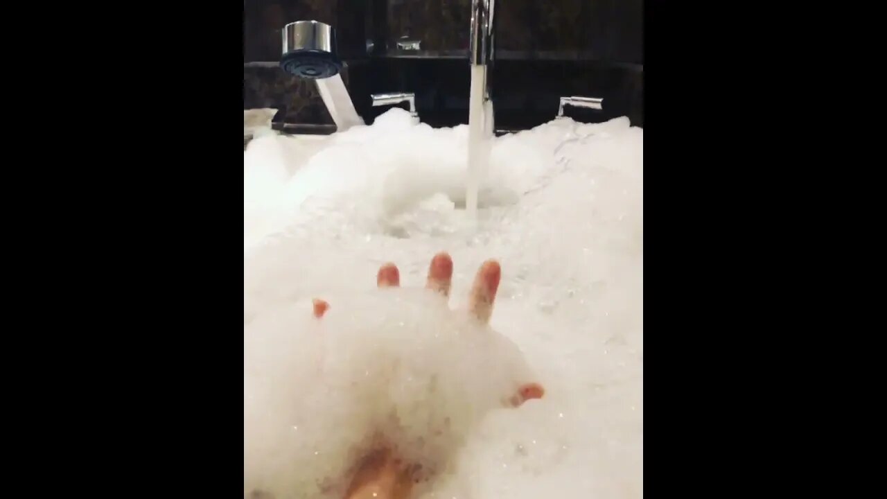 MISS MY BUBBLE BATH